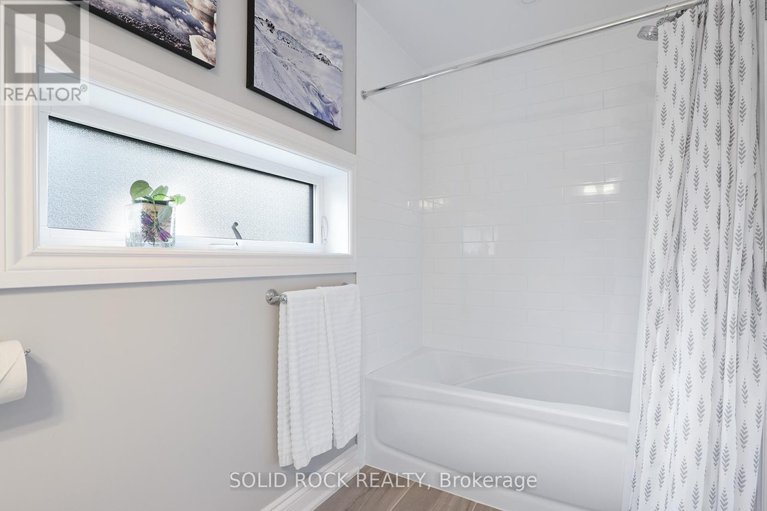 28836348/706-reverie-private/stittsville-central/ottawa/ontario/K2S0T9_21