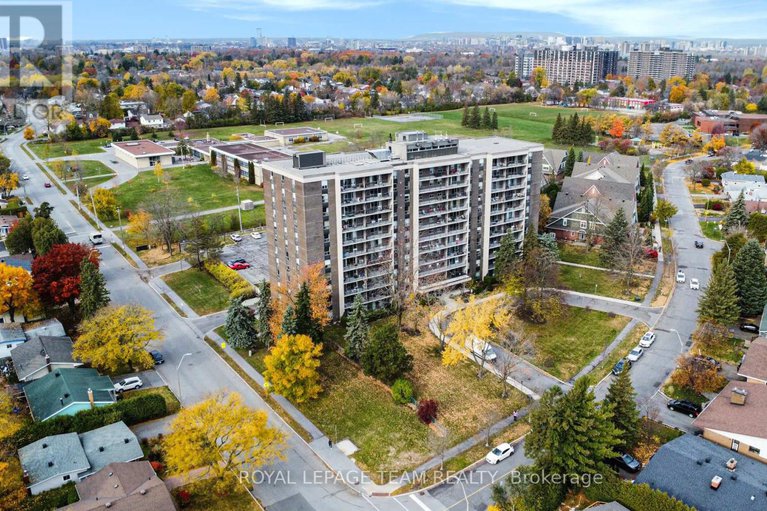 29087496/606-2400-virginia-drive/urbandale-acres/ottawa/ontario/K1H8L3_1