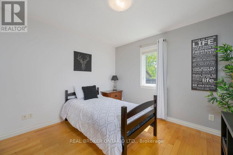 28777864/3374-greenland-road/dunrobin-shores/ottawa/ontario/K0A1T0_17