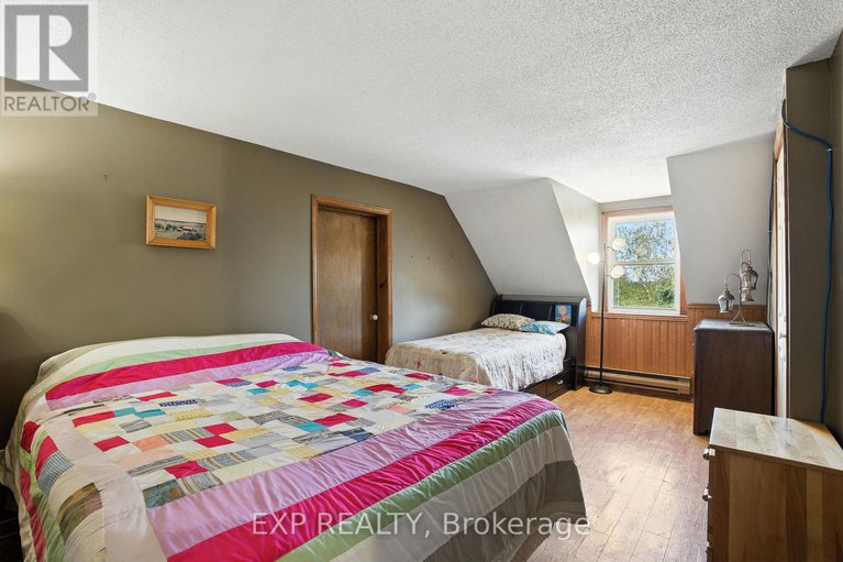 28525895/7800-34-highway/vankleek-hill/champlain/ontario/K0B1R0_19