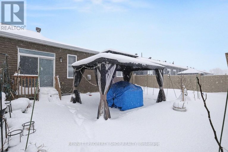 29281183/791-coast-circle/mahogany-community/ottawa/ontario/K4M0N3_31