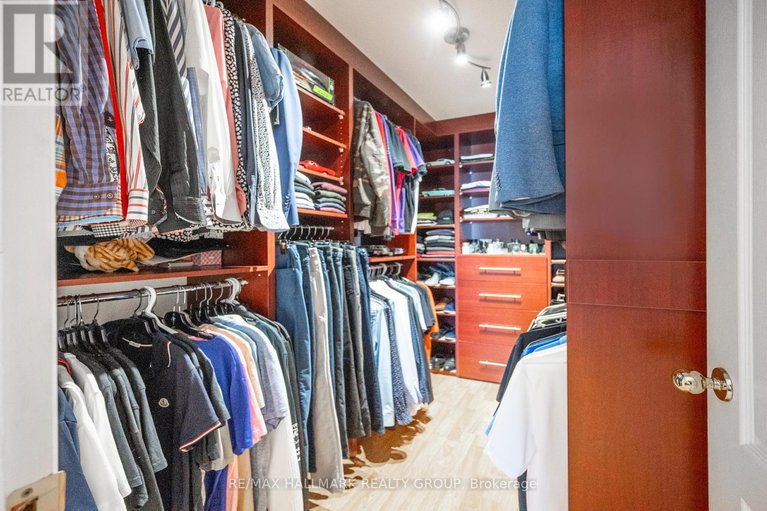 28669563/2180-johnston-road/hunt-club-park/ottawa/ontario/K1G5K2_18
