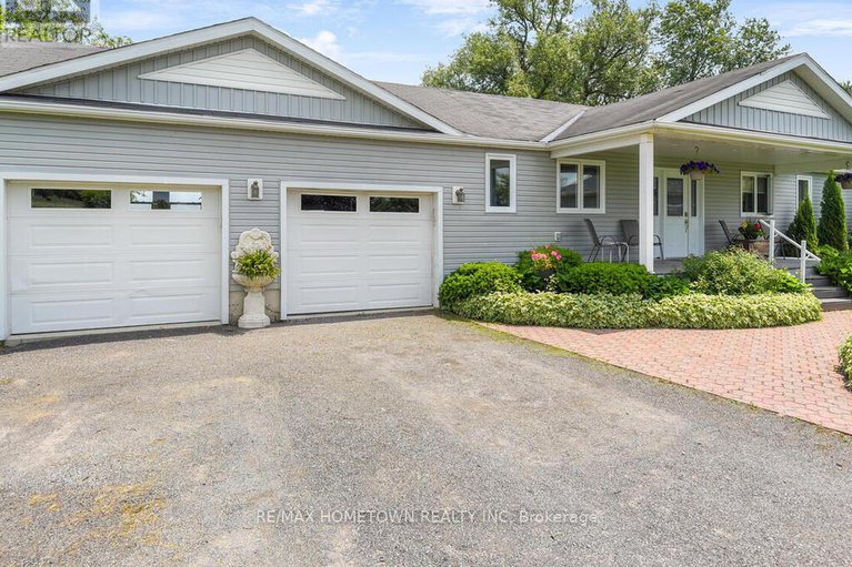 28311508/1435-county-road-2-road/augusta-twp/augusta/ontario/K0E1T0_2