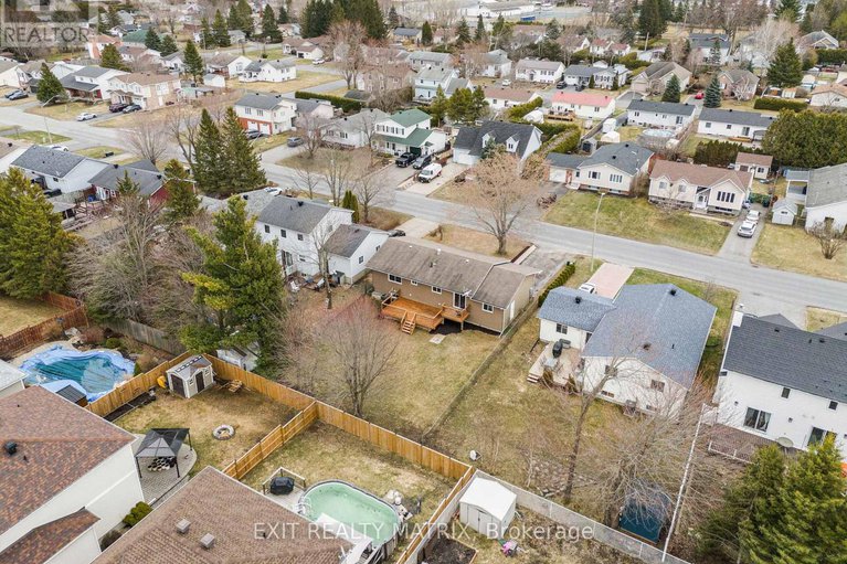 28175834/58-castlebeau-street/embrun/russell/ontario/K0A1W0_35