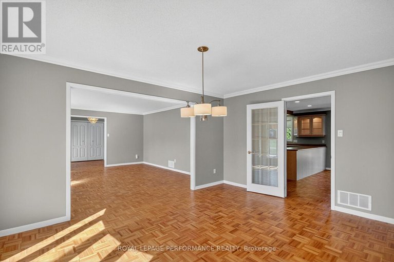28886308/8329-rodney-farm-drive/osgoode-twp-north-of-reg-rd-6/ottawa/ontario/K0A2P0_10