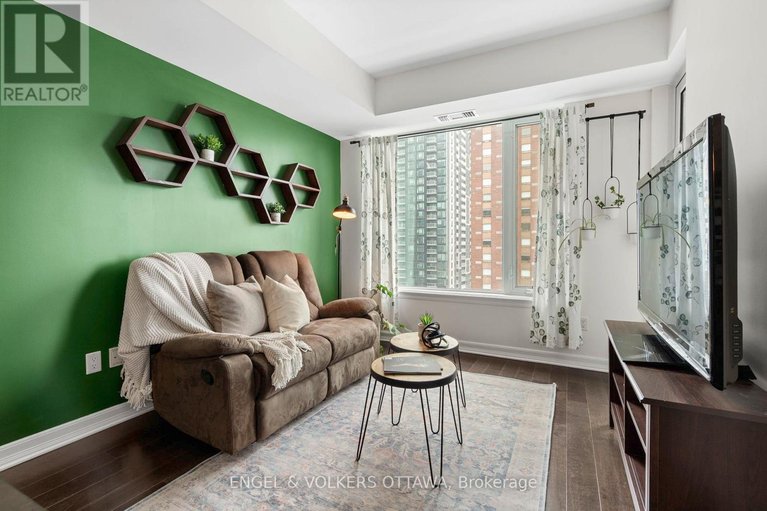 29581110/811-238-besserer-street/sandy-hill/ottawa/ontario/K1N6B1_19