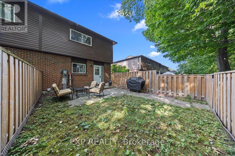 28857986/3166-stockton-drive/blossom-parkkemp-parkfindlay-creek/ottawa/ontario/K1T1S1_31