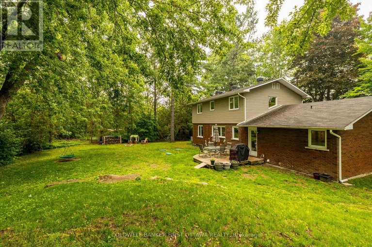 28439323/5455-west-river-drive/manotick-long-island-nicholls-island/ottawa/ontario/K4M1G7_36