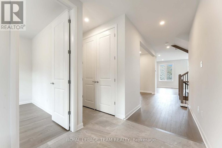 27875611/634-bridgeport-avenue/mahogany-community/ottawa/ontario/K4M0W9_2