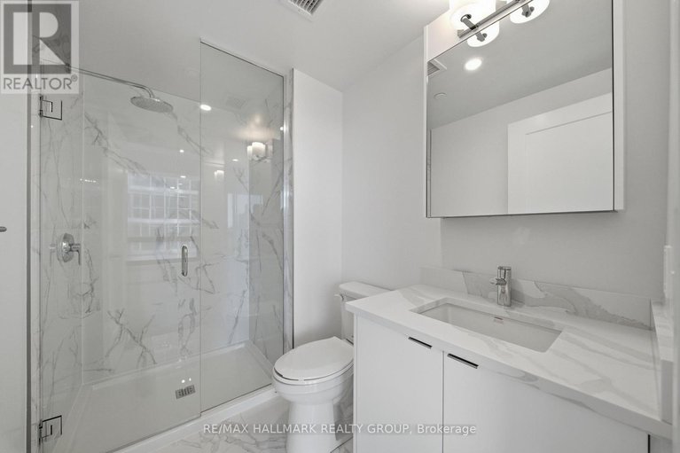 29649234/1407-180-george-street/lower-townbyward-market/ottawa/ontario/K1N0G8_17