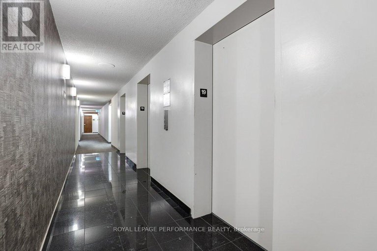 28552109/1904-470-laurier-avenue-w/ottawa-centre/ottawa/ontario/K1R7W9_6