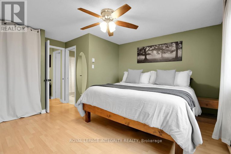 29125841/6-20-sweetbriar-circle/pheasant-run/ottawa/ontario/K2J2K4_17