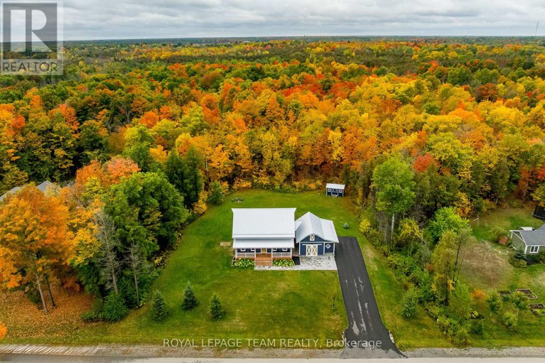 28924713/102-brookberry-crescent/north-grenville-twp-kemptville-south/north-grenville/ontario/K0G1J0_2