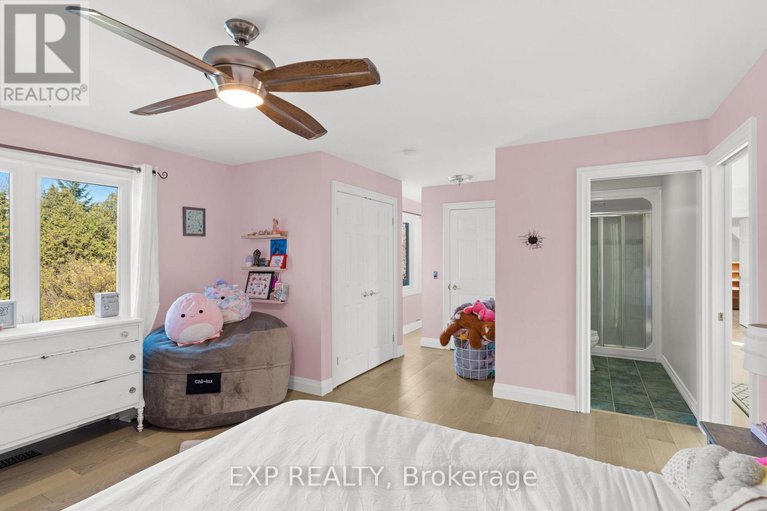 29106275/1353-pelkey-court/manotick-village-manotick-estates/ottawa/ontario/K4M1K8_31