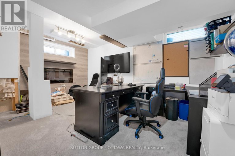 28504074/2163-johnston-road/hunt-club-park/ottawa/ontario/K1G5K2_45