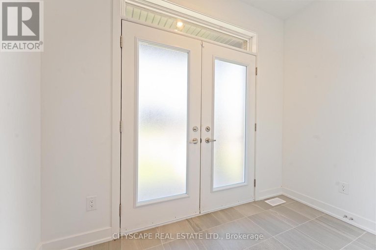 29294953/617-kenabeek-terrace/riverside-southgloucester-glen/ottawa/ontario/K4M0B3_4