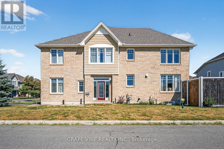 28754446/349-grammond-circle/avalon-west/ottawa/ontario/K4A0T6_1