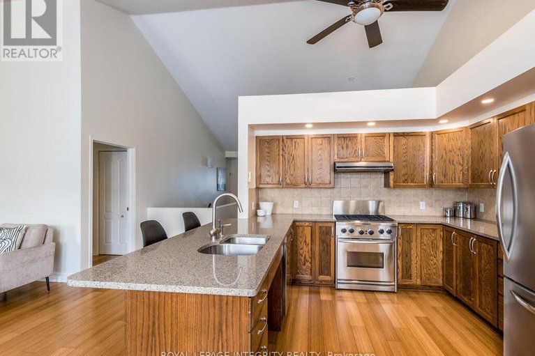 29305023/223-willow-creek-circle/strandherd/ottawa/ontario/K2G7B1_17