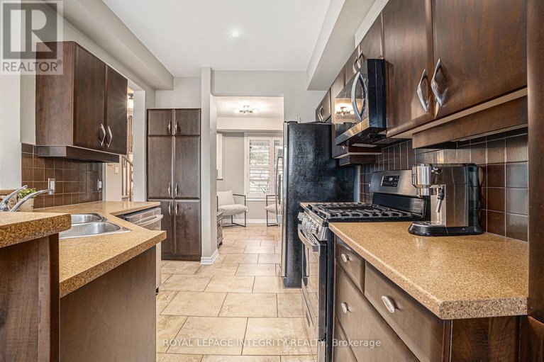 28579290/85-evelyn-powers-private/stittsville-south/ottawa/ontario/K2S0E1_16