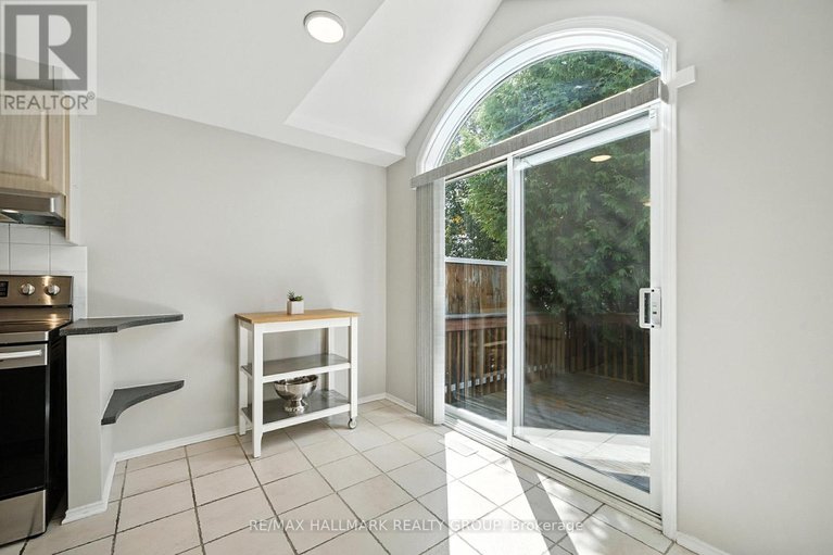 28787339/6272-sablewood-place/chapel-hill/ottawa/ontario/K1C7M5_11