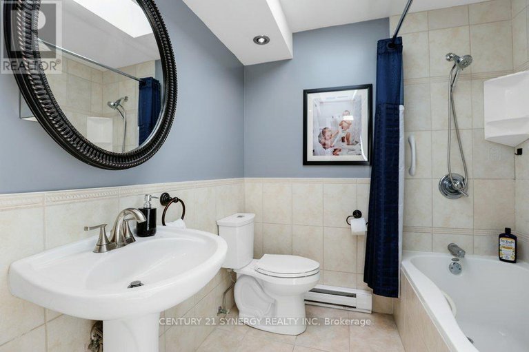 28520322/1106-dunning-road/cumberland-ridge/ottawa/ontario/K4C1P5_24