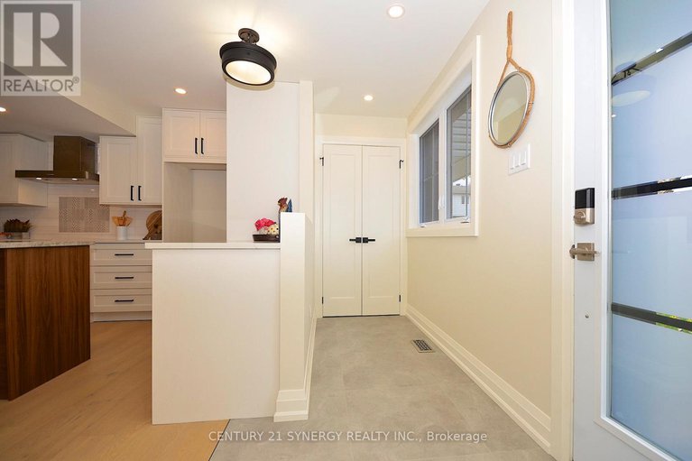 29092514/32-660-hochelaga-street/carson-meadows/ottawa/ontario/K1K2E9_4