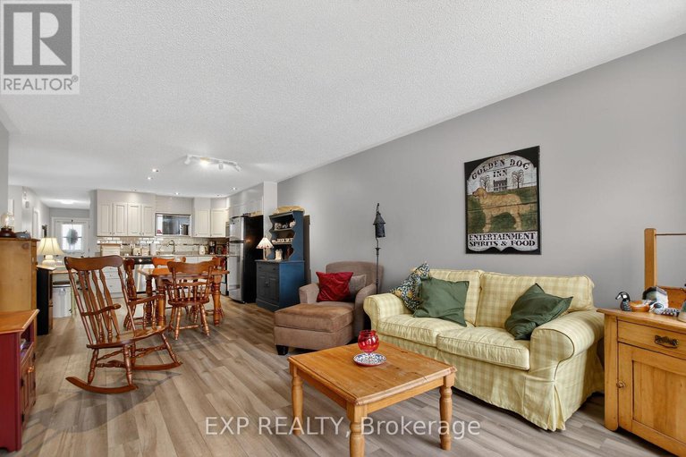 29209594/318-finner-court/almonte/mississippi-mills/ontario/K0A1A0_17