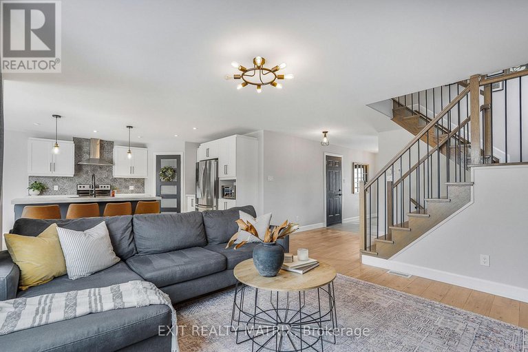 29245537/450-provence-avenue/embrun/russell/ontario/K0A1W0_8