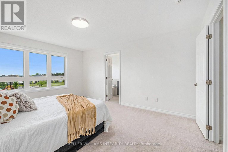 28484837/305-lipizzaner-street/stittsville-south/ottawa/ontario/K2S0X8_20