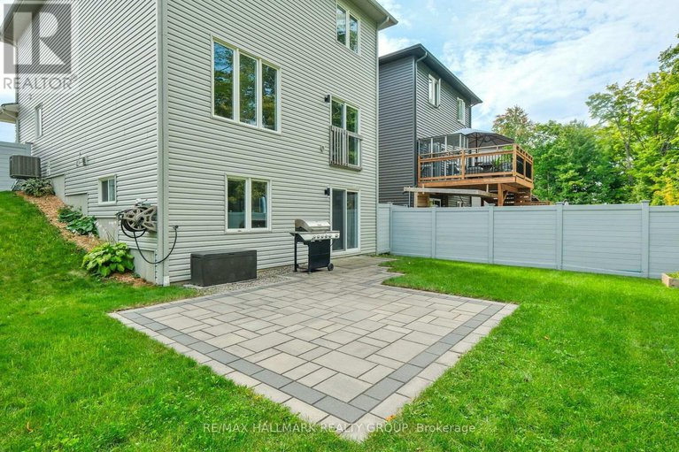 28577155/648-robert-street/town-of-rockland/clarence-rockland/ontario/K4K1E8_47