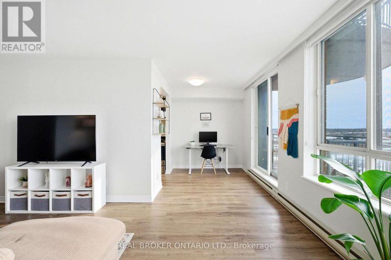 29396671/703-100-grant-carman-drive/borden-farmstewart-farmcarleton-heightsparkwood-hills/ottawa/ontario/K2E8B8_11