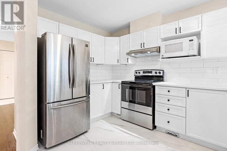 29032695/12-cedar-park-street/central-park/ottawa/ontario/K2C4B3_14