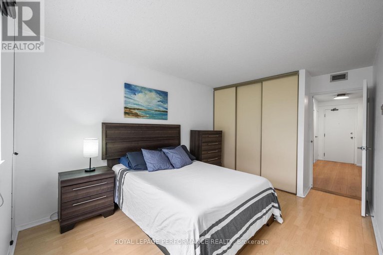 28689144/501-110-forward-avenue/mechanicsville/ottawa/ontario/K1Y4S9_11