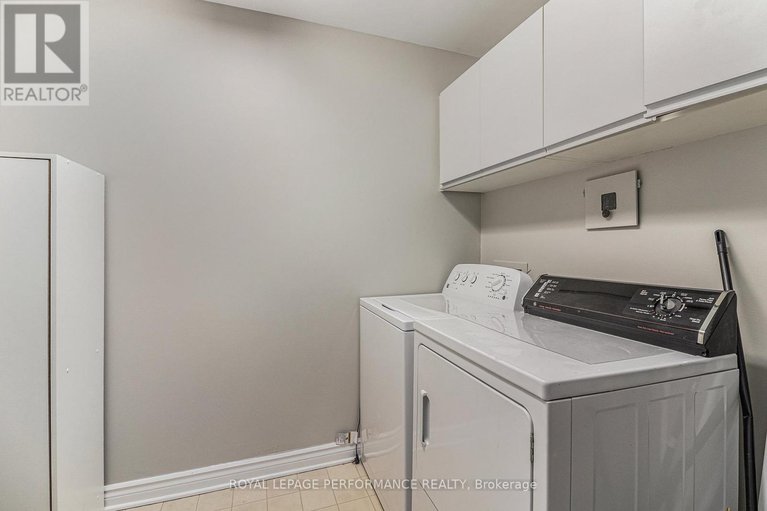 29115346/301-1480-riverside-drive/riverview-park/ottawa/ontario/K1G5H2_21