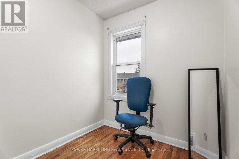 28754670/1047-hollington-street/carlington/ottawa/ontario/K1Z6L2_22