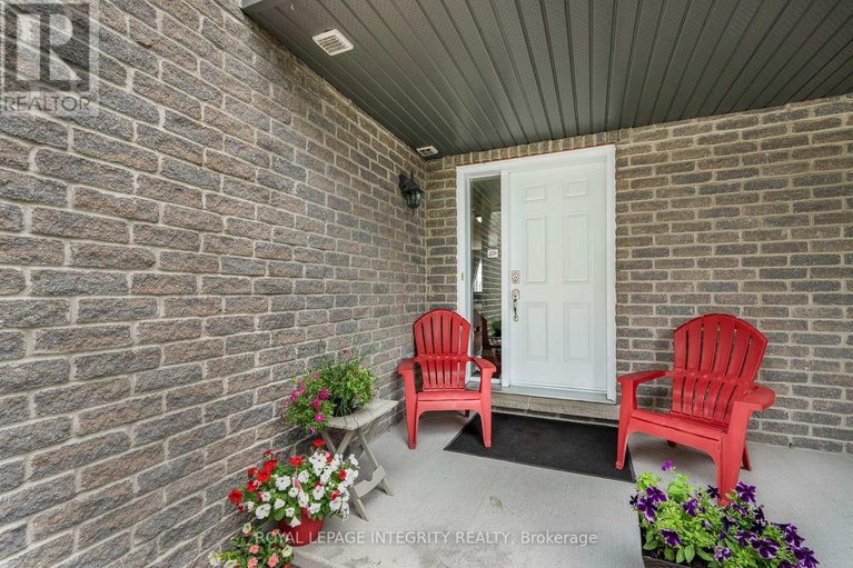 28684495/216-eliot-street/town-of-rockland/clarence-rockland/ontario/K4K0E6_3