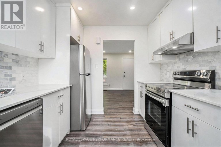 29325454/26-majestic-drive/manordale/ottawa/ontario/K2G1C7_8