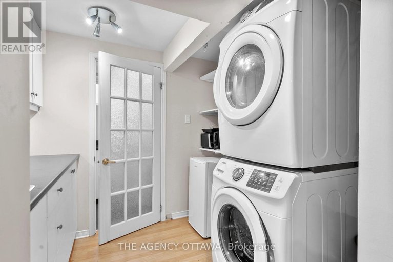 28490663/659-alesther-street/overbrookcastle-heights/ottawa/ontario/K1K1H8_26