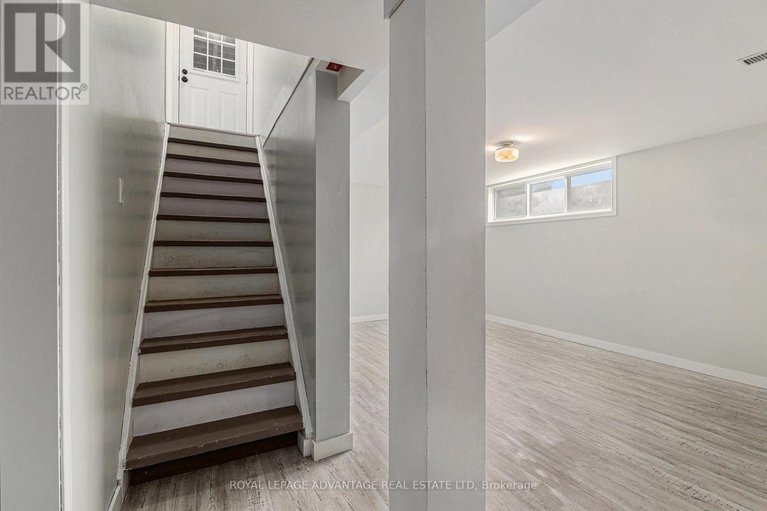 28608040/136-stamford-drive/drummond-n-elmsley-drummond-twp/drummondnorth-elmsley/ontario/K7H1A5_28