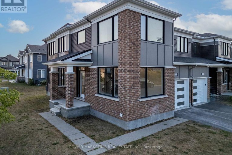 28823714/701-megrez-way/half-moon-bay/ottawa/ontario/K2J6S9_1