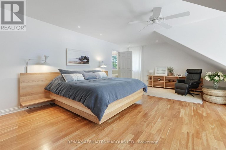 29435969/20562-old-montreal-road/lancaster/south-glengarry/ontario/K0C2C0_26