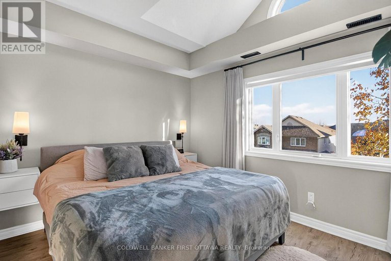 29133646/c-137-oldfield-drive/barrhaven-east/ottawa/ontario/K2G7C8_13