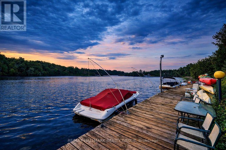 29357425/8-waterford-way/pineglencountry-place/ottawa/ontario/K2E7V4_35