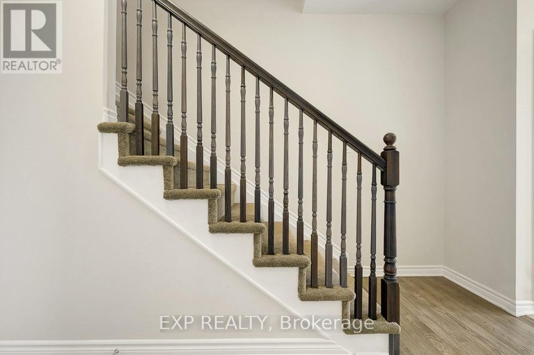 28584281/1700-maple-grove-road/stittsville-north/ottawa/ontario/K2S2R3_3