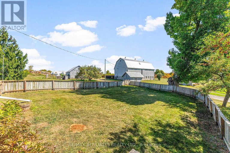 28879958/2442-hwy-511-highway/drummond-n-elmsley-drummond-twp/drummondnorth-elmsley/ontario/K0G1K0_32