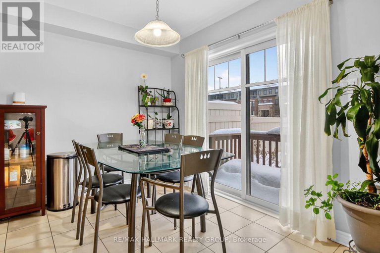 29406514/205-mancini-way/strandherd/ottawa/ontario/K2J5X4_19