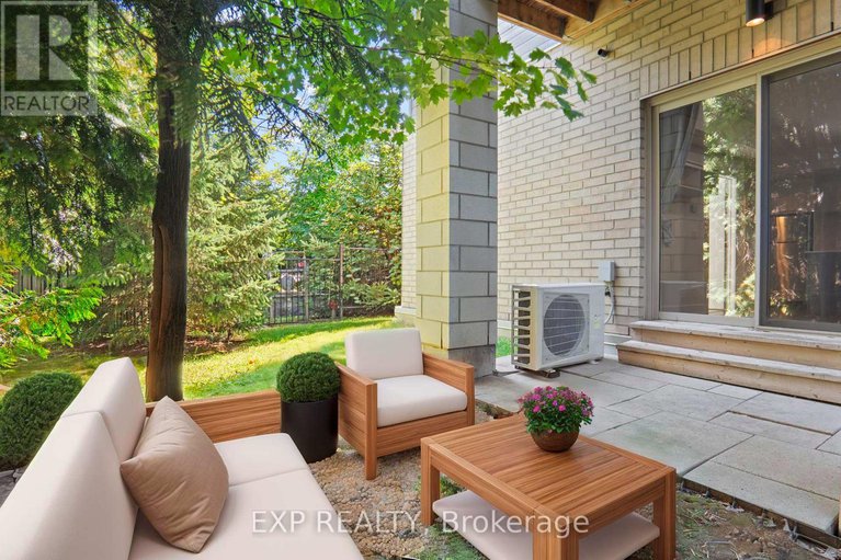 29099861/108-2785-baseline-road/redwood-park/ottawa/ontario/K2H0B7_7