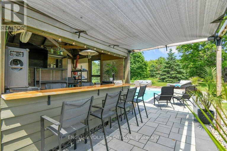 28654576/102-delaney-drive/huntley-ward-south-west/ottawa/ontario/K0A1L0_49