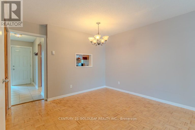 28602194/1342-cedarcroft-crescent/pineview/ottawa/ontario/K1B5C8_15