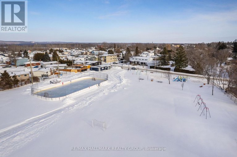 29286684/521-nelson-street-w/hawkesbury/ontario/K6A2K3_33